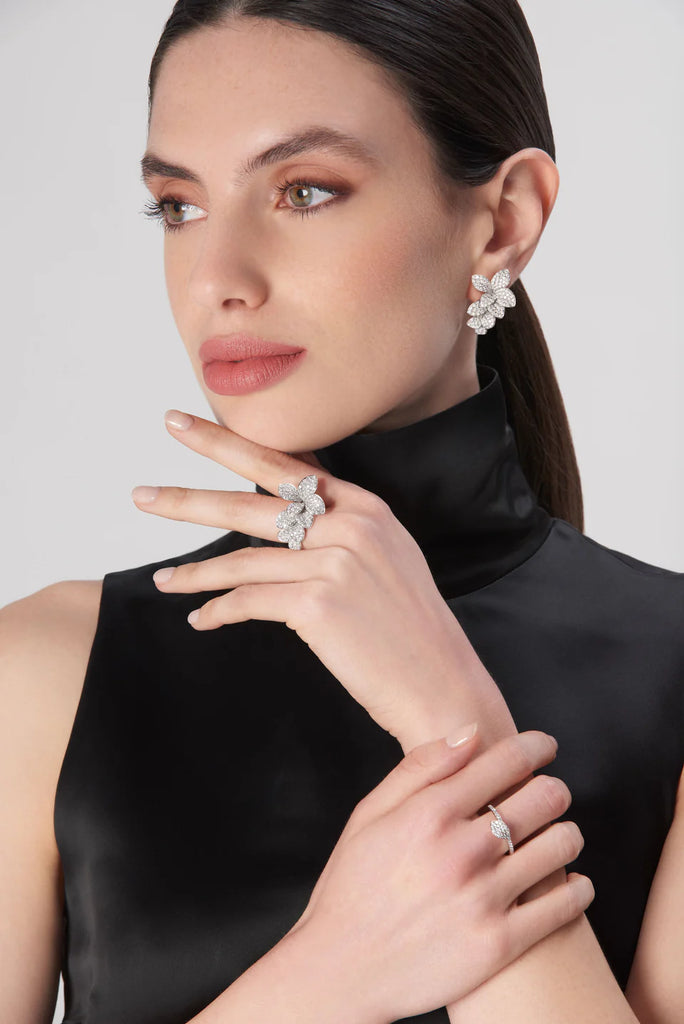 Pasquale Bruni Petit Garden small flower diamonds earrings