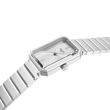 Load image into Gallery viewer, Tissot SRV Silver 30 x 21.8mm