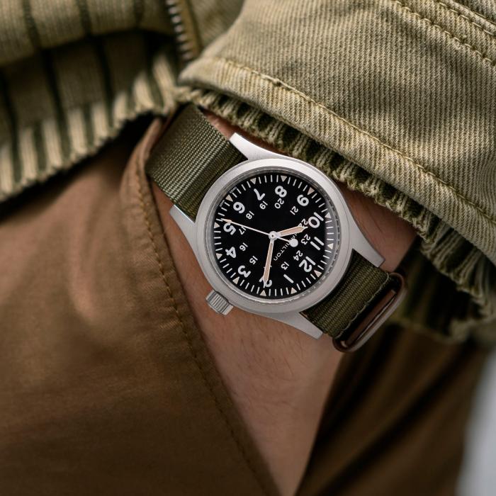 Hamilton Khaki Field Mechanical 38mm on Nato