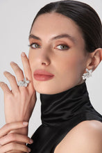 Load image into Gallery viewer, Pasquale Bruni Petit Garden Ring in 18k White Gold with Diamonds.