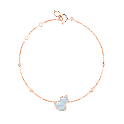 Qeelin Petite Wulu bracelet in 18K rose gold with diamonds and mother of pearl