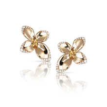 Load image into Gallery viewer, Pasquale Bruni Giardini Segreti Small Flower Earrings in 18k Rose Gold with White Diamonds.