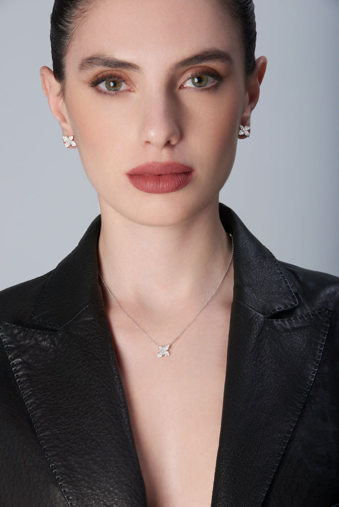 Pasquale Bruni Petit Garden Necklace 18k WG with White Diamonds Micro Flower