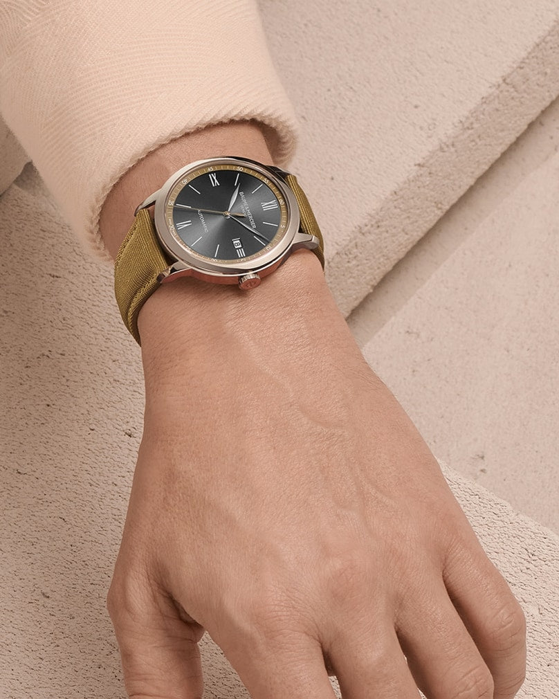 Baume & Mercier Classima Automatic 42mm Grey 10695