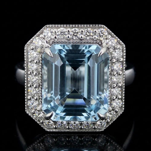 18k white gold Aquamarine Ring -8.38ct with natural diamonds