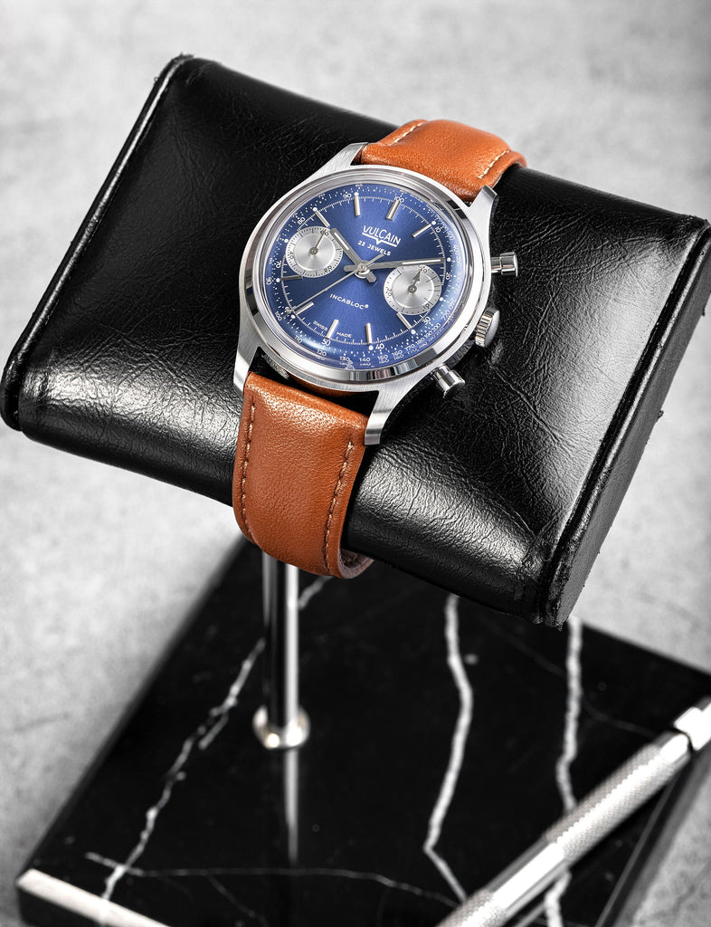 Chronograph 70's - Blue with Black Croco pattern Strap