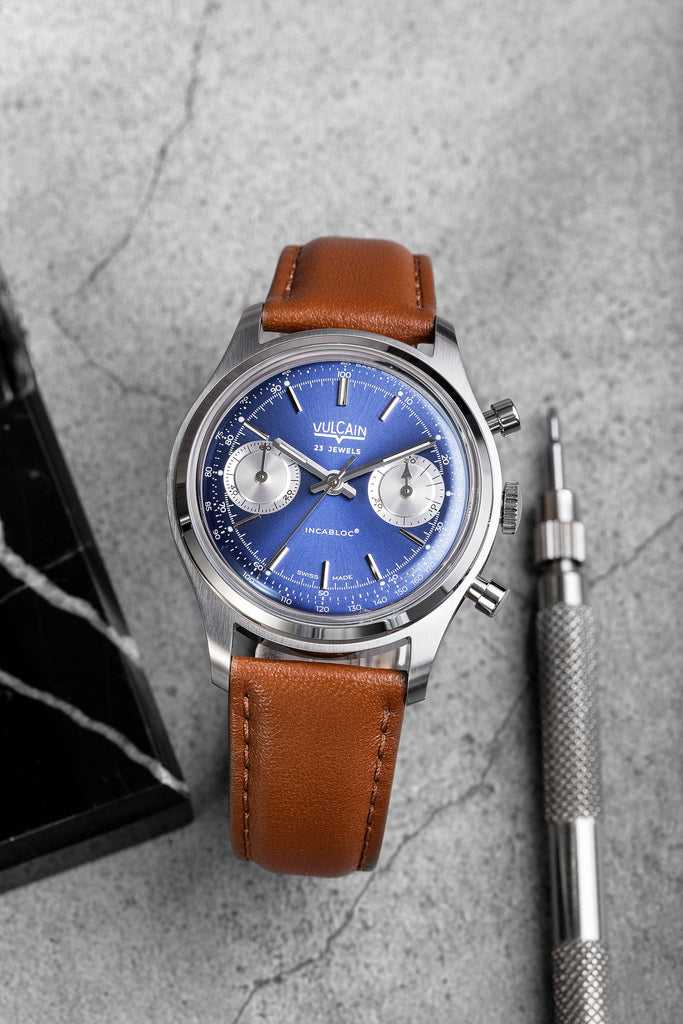 Chronograph 70's - Blue with Black Croco pattern Strap