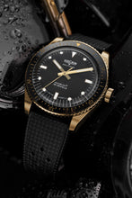 Load image into Gallery viewer, Skindiver Nautique - Bronze &amp; Black with Black Carbon Leather Strap