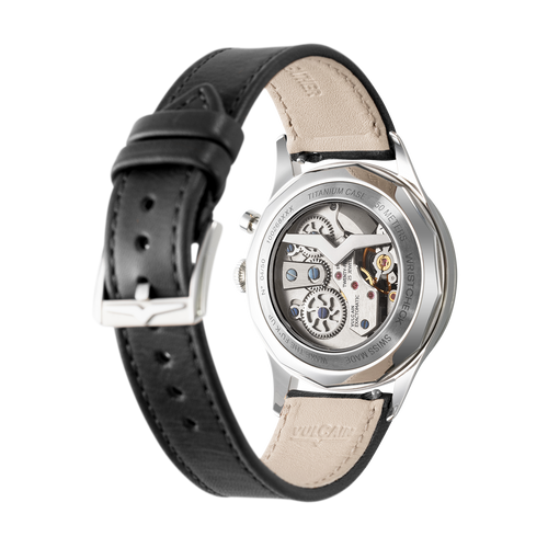 Cricket Classique 39 mm - Eggshell on Brown Plain Strap