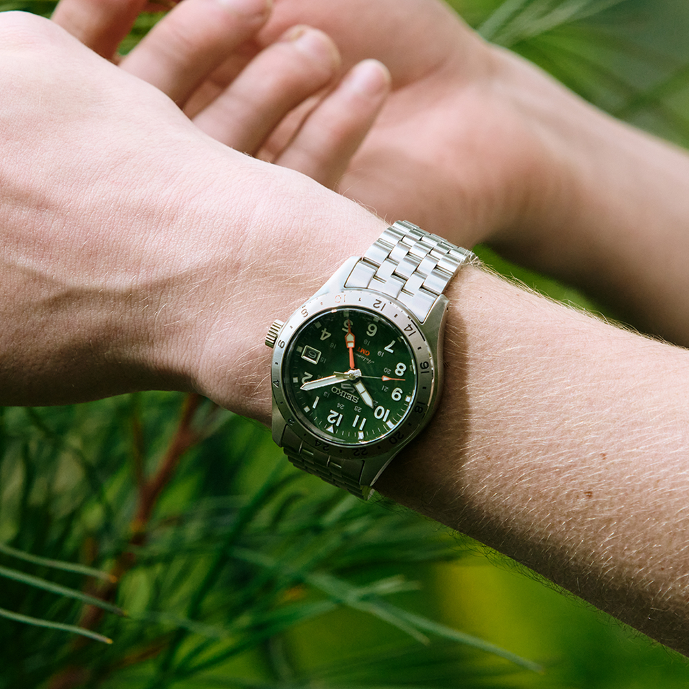 Seiko 5 Automatic Field Sport G.M.T Watch Green HDB001K