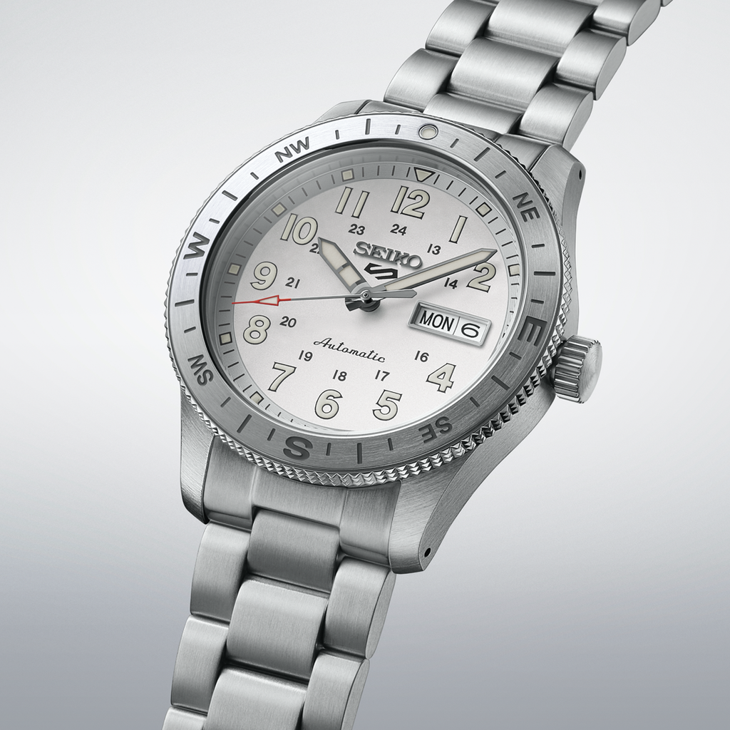 Seiko 5 Sports Field Sport Automatic White Dial on Bracelet -HDB007