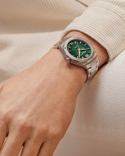 Load image into Gallery viewer, Baume &amp; Mercier Riviera Baumatic Green Auto 10770