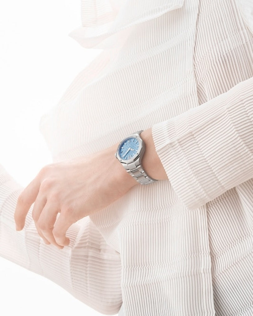 Baume & Mercier Riviera Ice Blue 33mm Quartz 10811