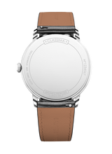 Load image into Gallery viewer, Baume &amp; Mercier Classima 10884 -40mm Quartz on black leather