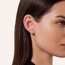 Load image into Gallery viewer, Pomellato Pom Pom Dot Earrings with Diamonds