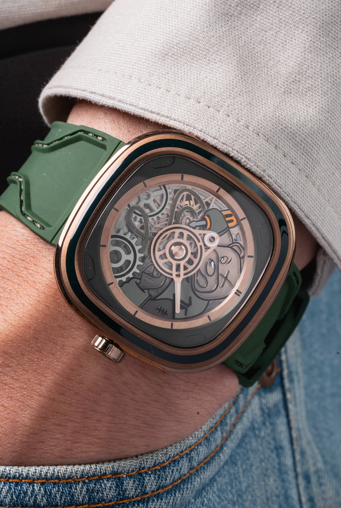 SEVENFRIDAY T2/07 T-Riley Limited Edition