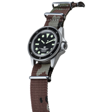 Load image into Gallery viewer, Unimatic Modello Uno - U1-PA -The Paracadutisti Limited Edition Automatic