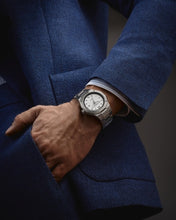Load image into Gallery viewer, Baume &amp; Mercier Riviera Auto 42mm 10829 White Dial
