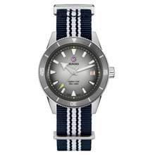 Load image into Gallery viewer, Rado Captain Cook X Tennis Limited Edition Grey 39mm on Bracelet -extra nato straps