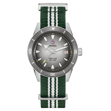 Load image into Gallery viewer, Rado Captain Cook X Tennis Limited Edition Grey 39mm on Bracelet -extra nato straps