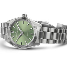 Load image into Gallery viewer, Hamilton Jazzmaster Performer Auto Green on Bracelet 34mm