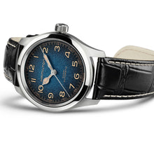 Load image into Gallery viewer, Hamilton Khaki Field Blue Murph 38mm on leather