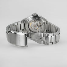 Load image into Gallery viewer, Hamilton Khaki Aviation Pilot Auto Black on Bracelet -39mm