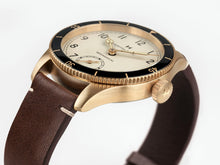 Load image into Gallery viewer, Hamilton Khaki Aviation Pilot Pioneer Bronze White Dial on leather