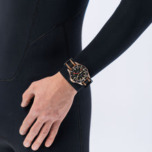 Load image into Gallery viewer, Khaki Navy Scuba Automatic GMT 43mm Bronze on Nato