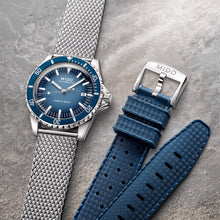 Load image into Gallery viewer, MIDO OCEAN STAR TRIBUTE BLUE GRADIENT-SPECIAL EDITION -1 EXTRA STRAP