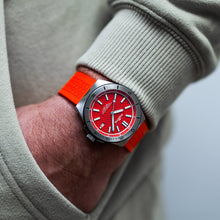 Load image into Gallery viewer, Fortis Marinemaster m-40 amber orange on horizon strap