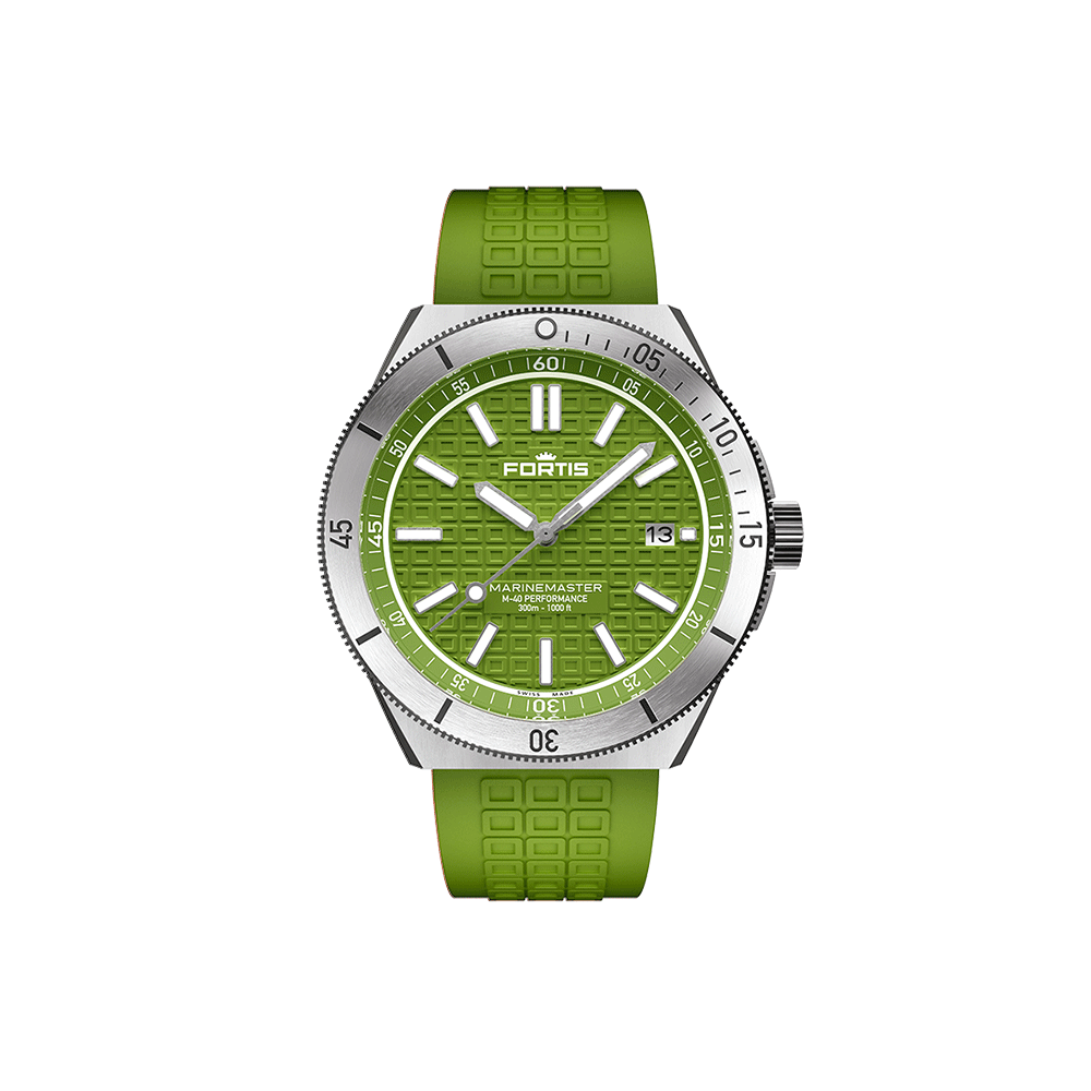 Fortis Marinemaster m-40 woodpecker green on horizon strap