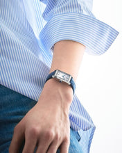 Load image into Gallery viewer, Baume &amp; Mercier Hampton quartz White Dial 10795 on Leather Strap