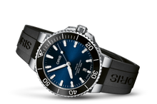 Load image into Gallery viewer, Oris Aquis Date Blue 41.5mm Rubber