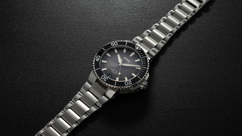 Oris Aquis Date Calibre 400 Antracite 41.5mm Bracelet