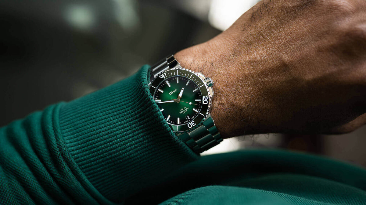 Oris Aquis Date Calibre 400 Green 41.5mm rubber strap Wamada