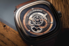 Load image into Gallery viewer, SEVENFRIDAY P2C/01