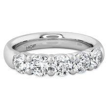 Load image into Gallery viewer, Hearts on Fire Signature 5-Stone Diamond WG Band 0.47ct